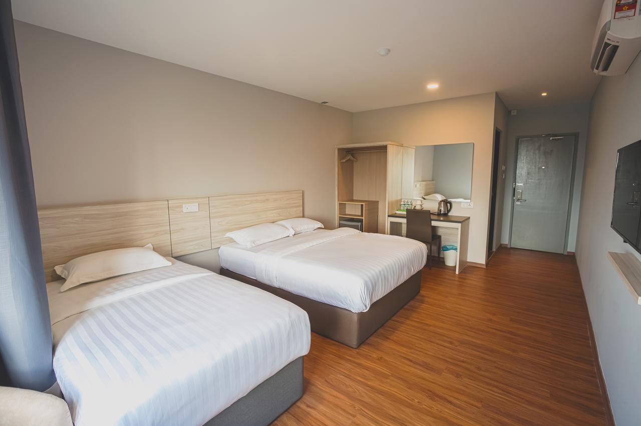 V3 Hotel&Residence Seri Alam Pasir Gudang Exterior foto